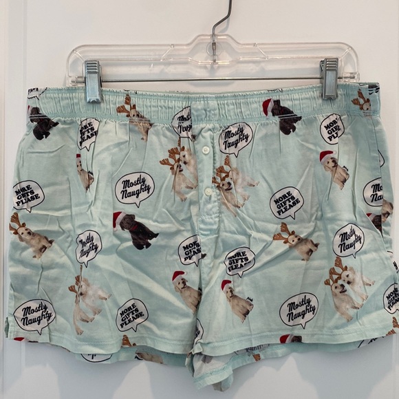 PINK Christmas PJ shorts - Picture 1 of 3